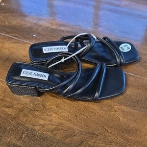 Steve Madden Size 6.5 Women's Black Multi-Strap Square Toe Block Heel Sandals